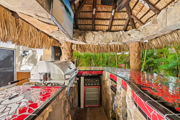 $849,000 | 7685 Northwest 61st Terrace, Parkland, FL 33067