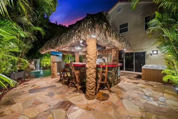 $849,000 | 7685 Northwest 61st Terrace, Parkland, FL 33067