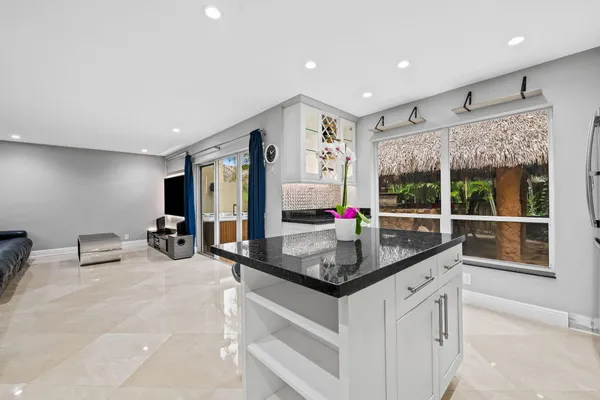 $849,000 | 7685 Northwest 61st Terrace, Parkland, FL 33067