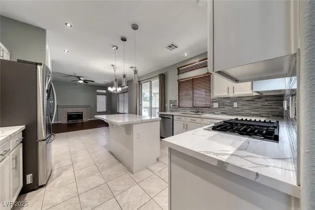 $3,400 | 1002 Prestige Meadows Place, Henderson, NV 89052