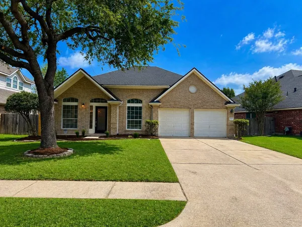 $2,400 | 2606 Atwood Glen Lane, Houston, TX 77014