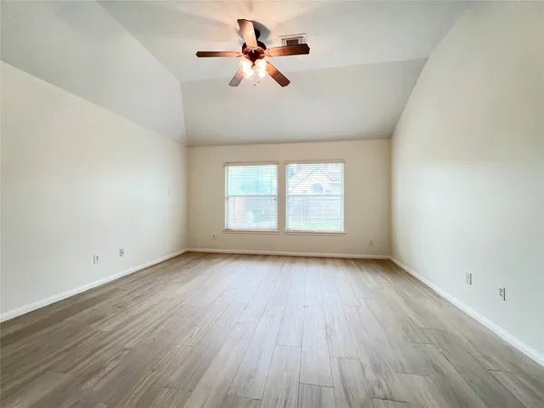 $2,400 | 2606 Atwood Glen Lane, Houston, TX 77014