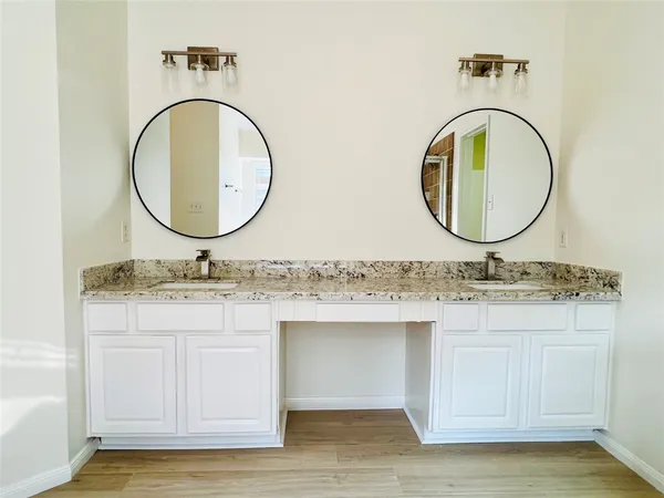 $2,400 | 2606 Atwood Glen Lane, Houston, TX 77014