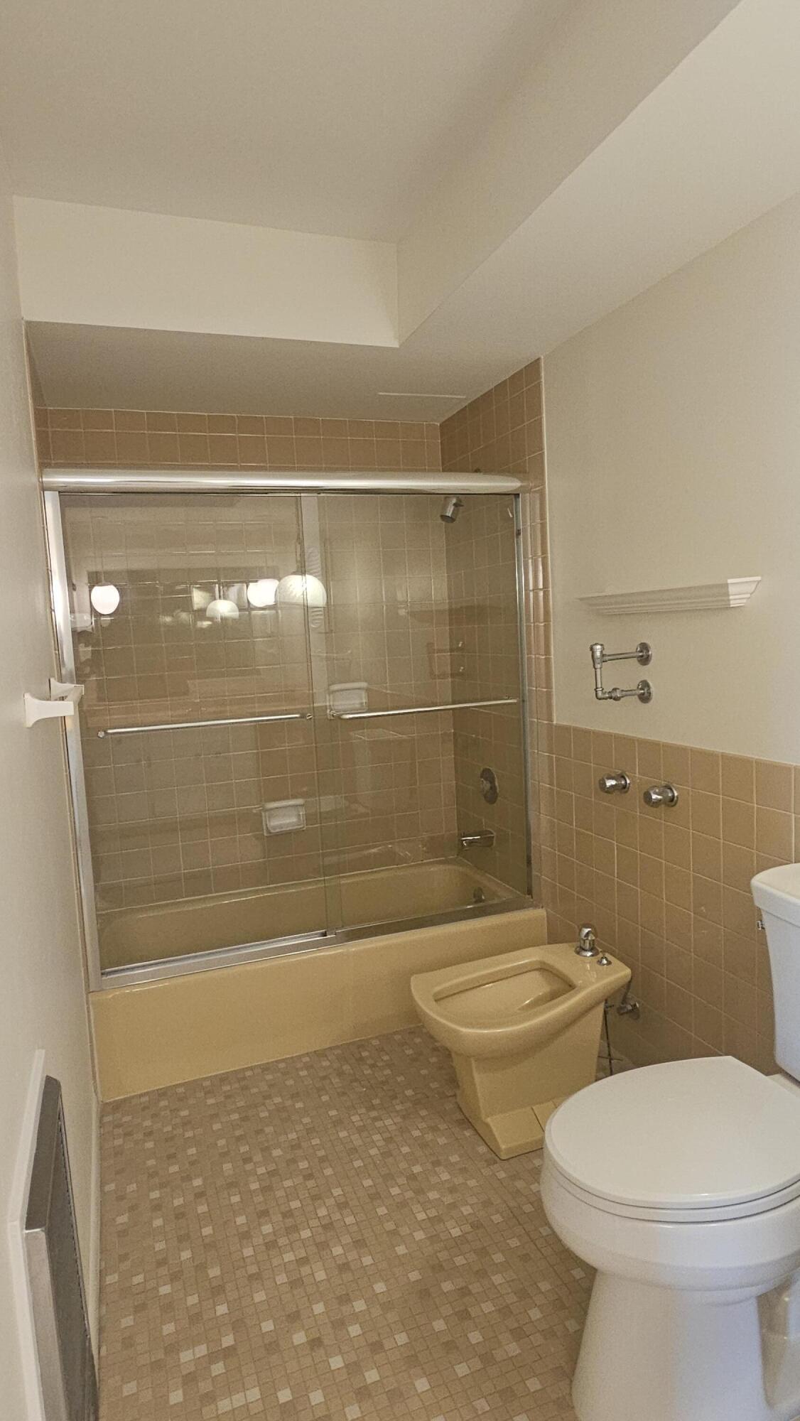 151 North University Drive, Unit 215 West Bend, WI 53095 - Photo 12 of 14 151 N University Dr 215