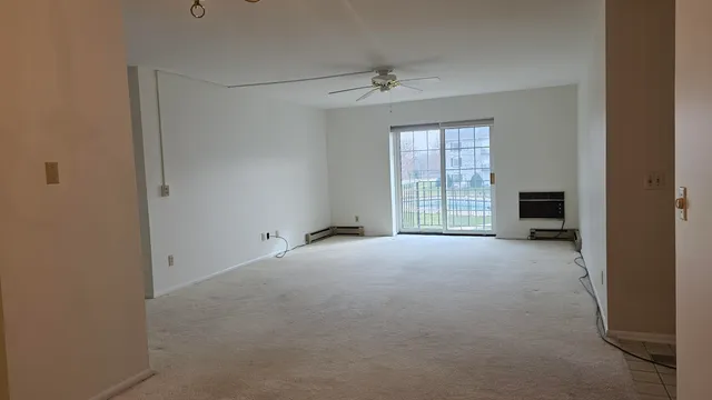 $169,000 | 151 North University Drive, Unit 215, West Bend, WI 53095