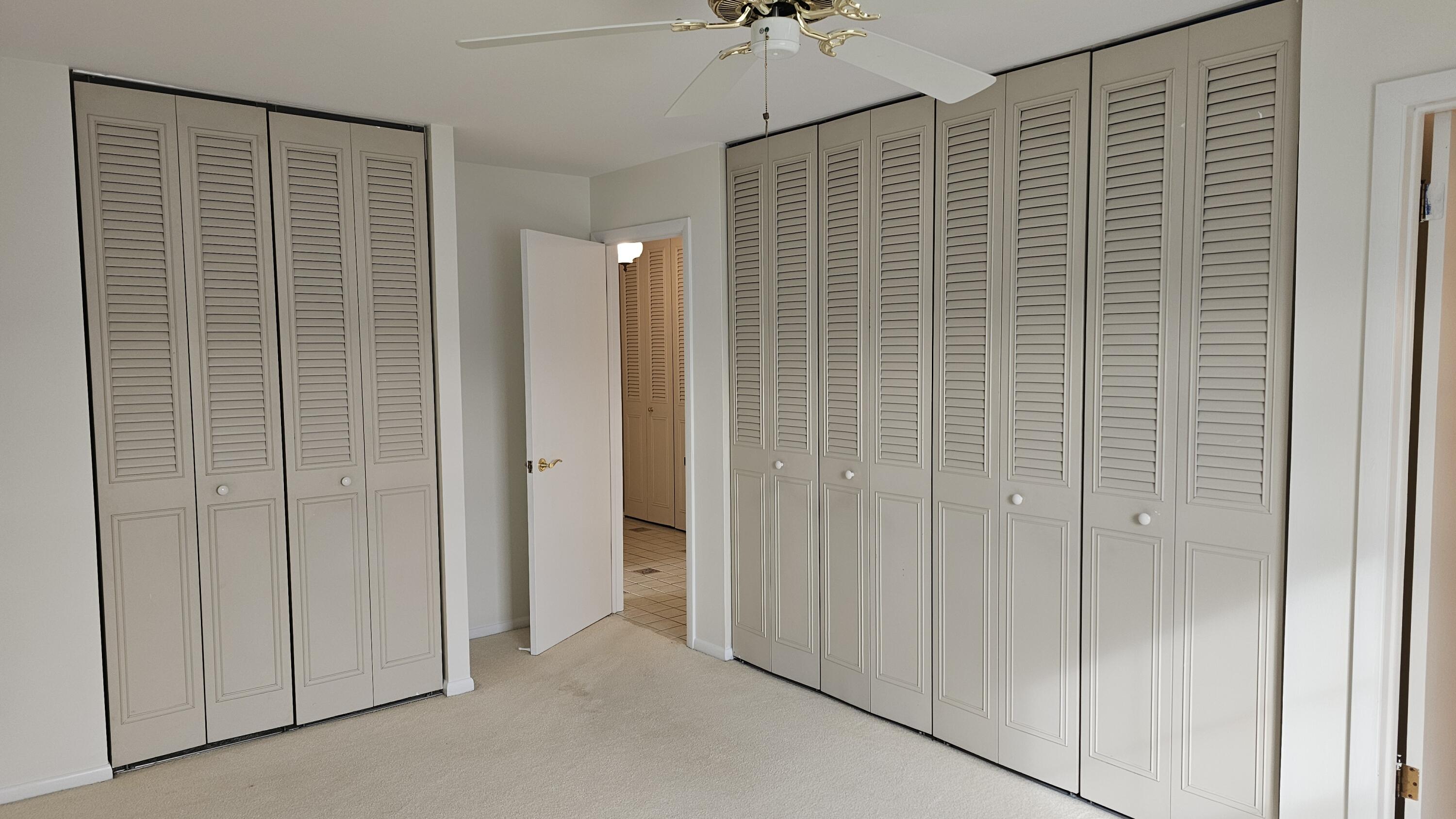 151 North University Drive, Unit 215 West Bend, WI 53095 - Photo 9 of 14 151 N University Dr 215