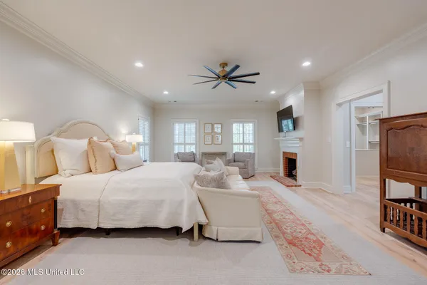 $1,229,000 | 1749 North Lake Drive, Tupelo, MS 38804