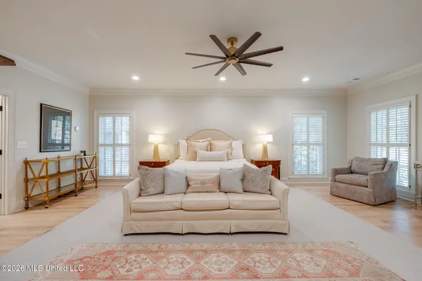 $1,229,000 | 1749 North Lake Drive, Tupelo, MS 38804