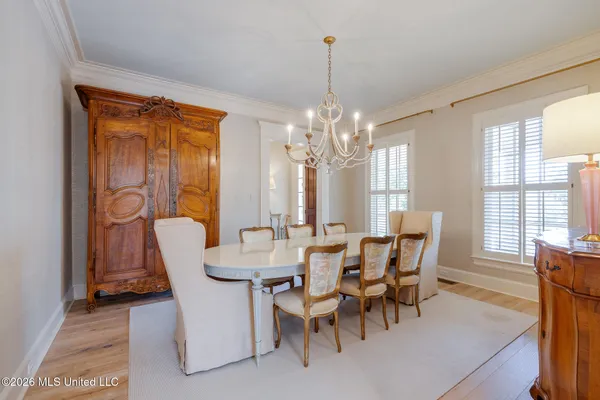 $1,229,000 | 1749 North Lake Drive, Tupelo, MS 38804