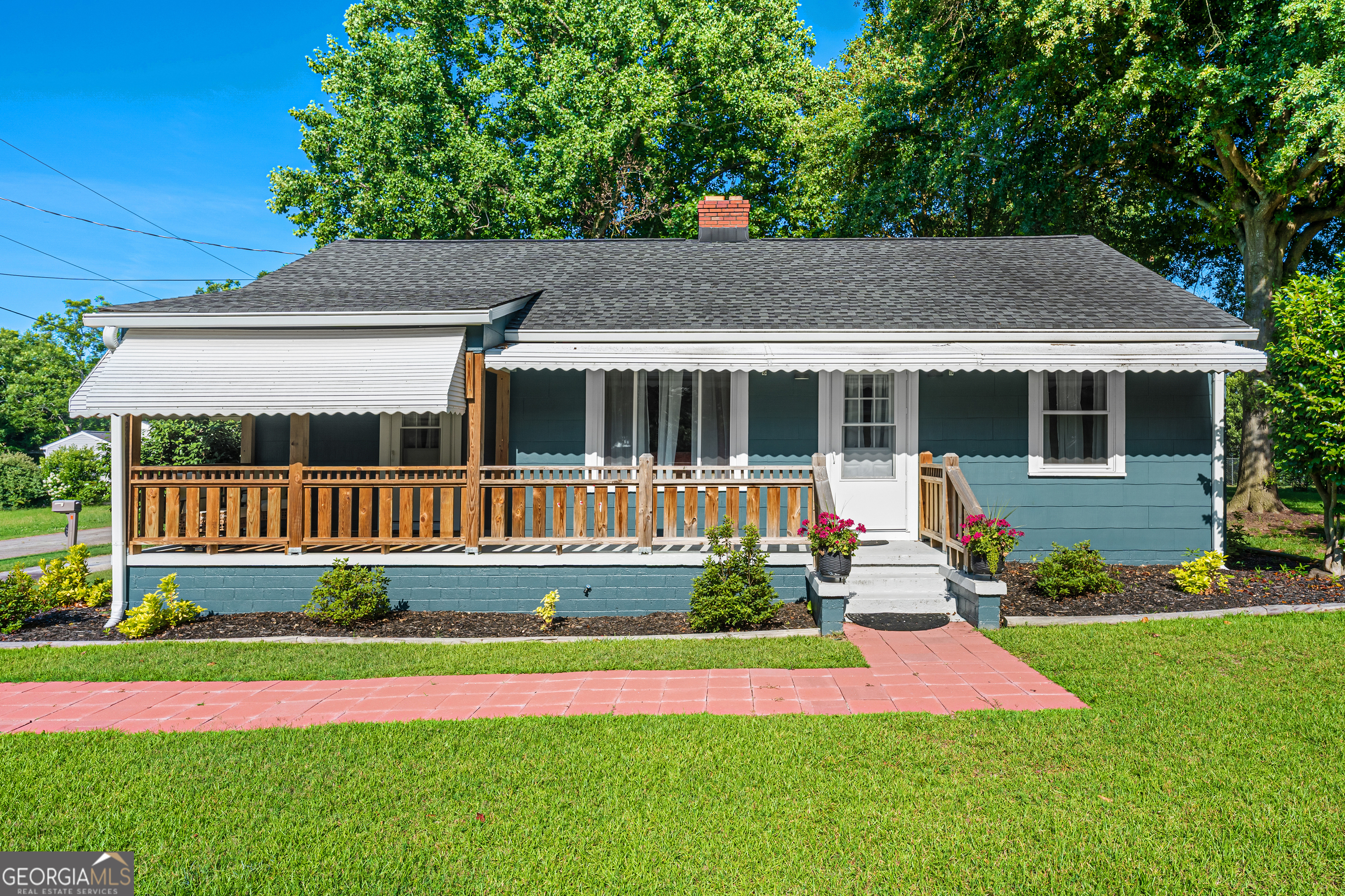 67 Fairview Street Hartwell, GA 30643 - Photo 1 of 10