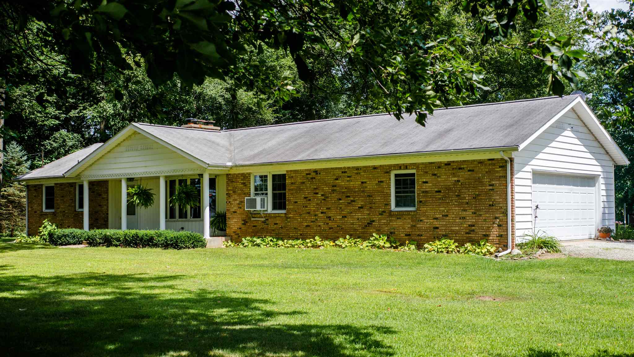 64548 Thorn Road North Liberty, IN 46554 - Photo 2 of 30