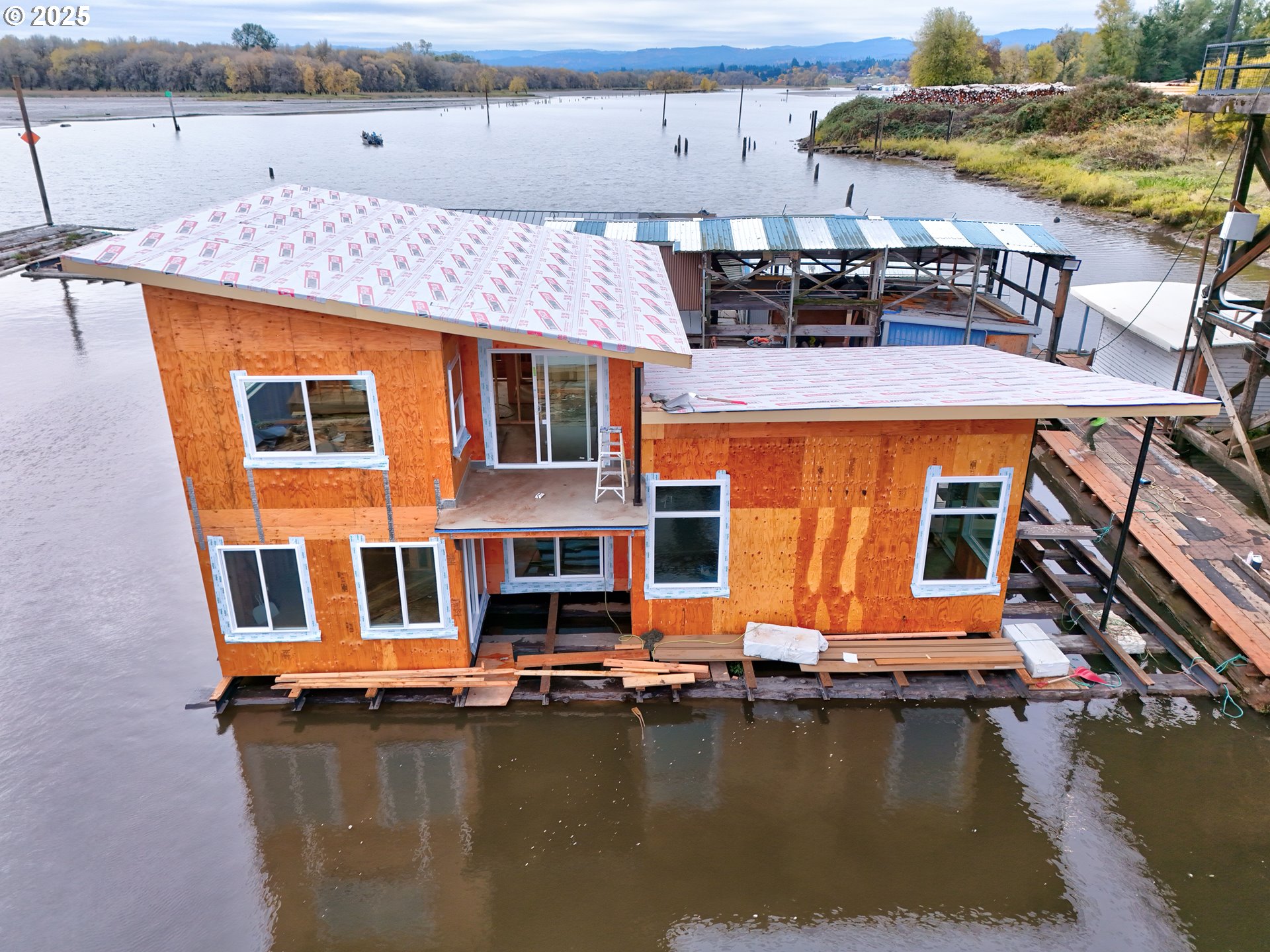 50776 Dike Road Scappoose, OR 97056 - Photo 4 of 39