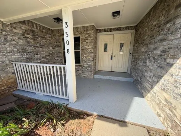 $359,000 | 3308 Meadowview Drive, Corinth, TX 76210