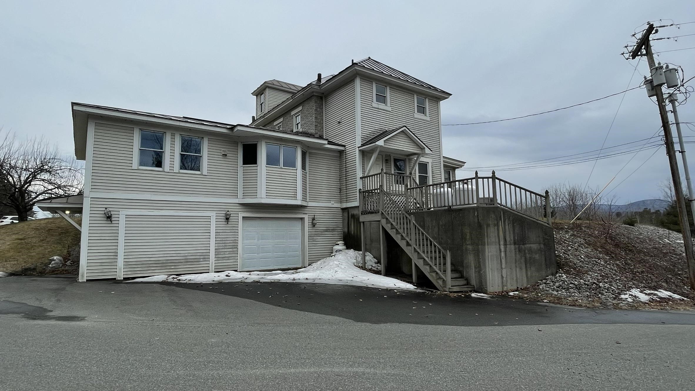 33 Sunset Hill Road Randolph, VT 05060 - Photo 3 of 38