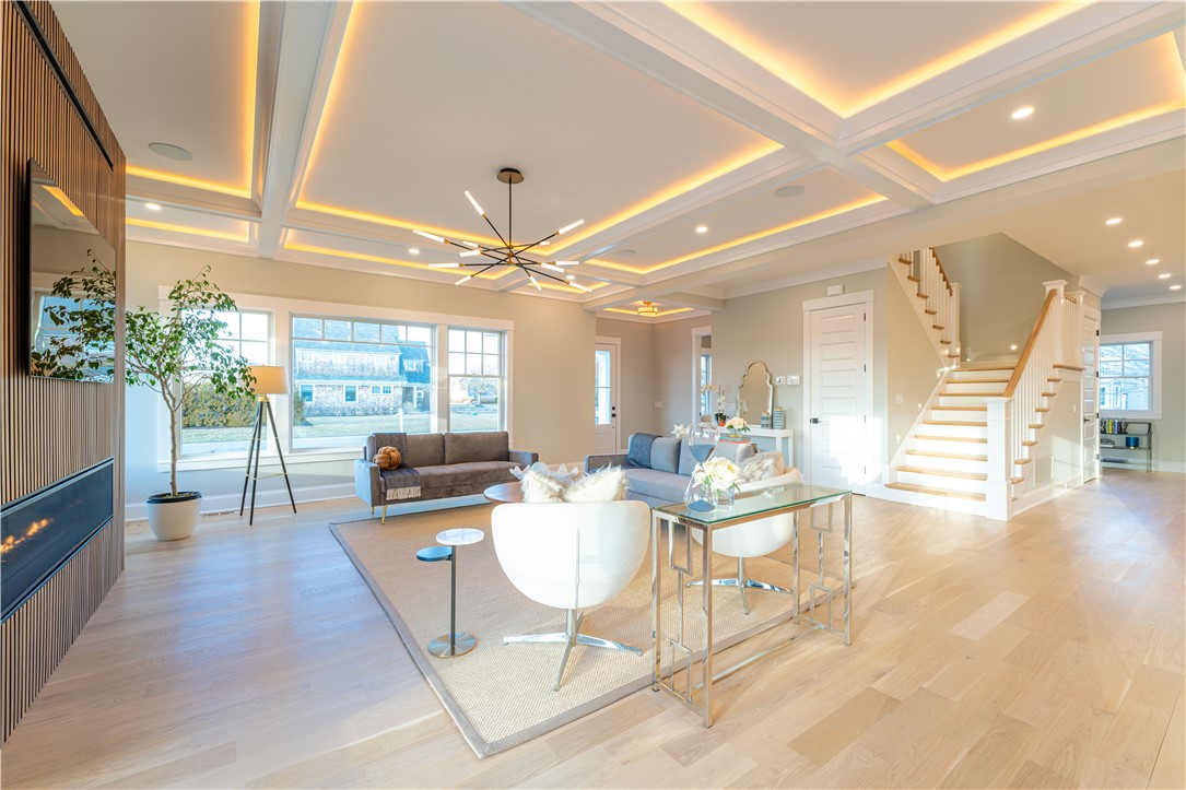 4 Chartier Circle Newport, RI 02840 - Photo 13 of 48