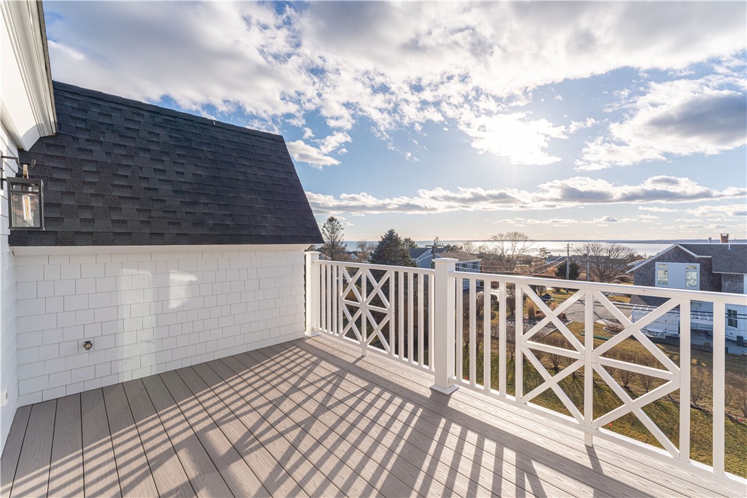 4 Chartier Circle Newport, RI 02840 - Photo 2 of 48