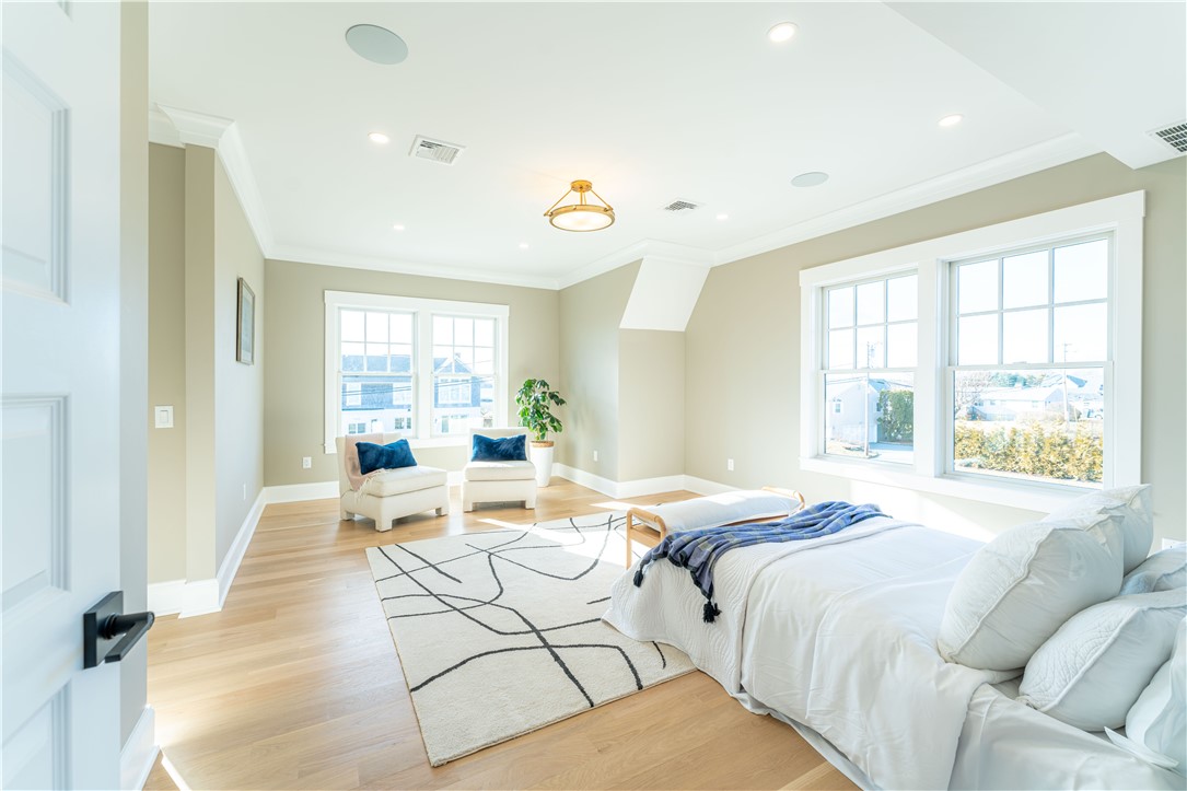 4 Chartier Circle Newport, RI 02840 - Photo 32 of 48