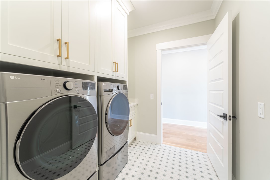 4 Chartier Circle Newport, RI 02840 - Photo 41 of 48