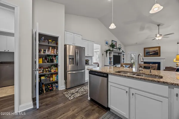 $415,000 | 2727 Luna Lane, Winterville, NC 28590