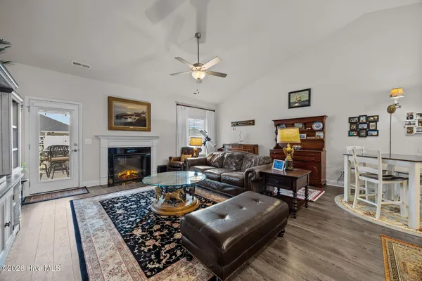 $415,000 | 2727 Luna Lane, Winterville, NC 28590