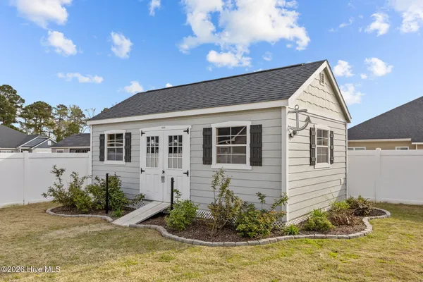 $415,000 | 2727 Luna Lane, Winterville, NC 28590