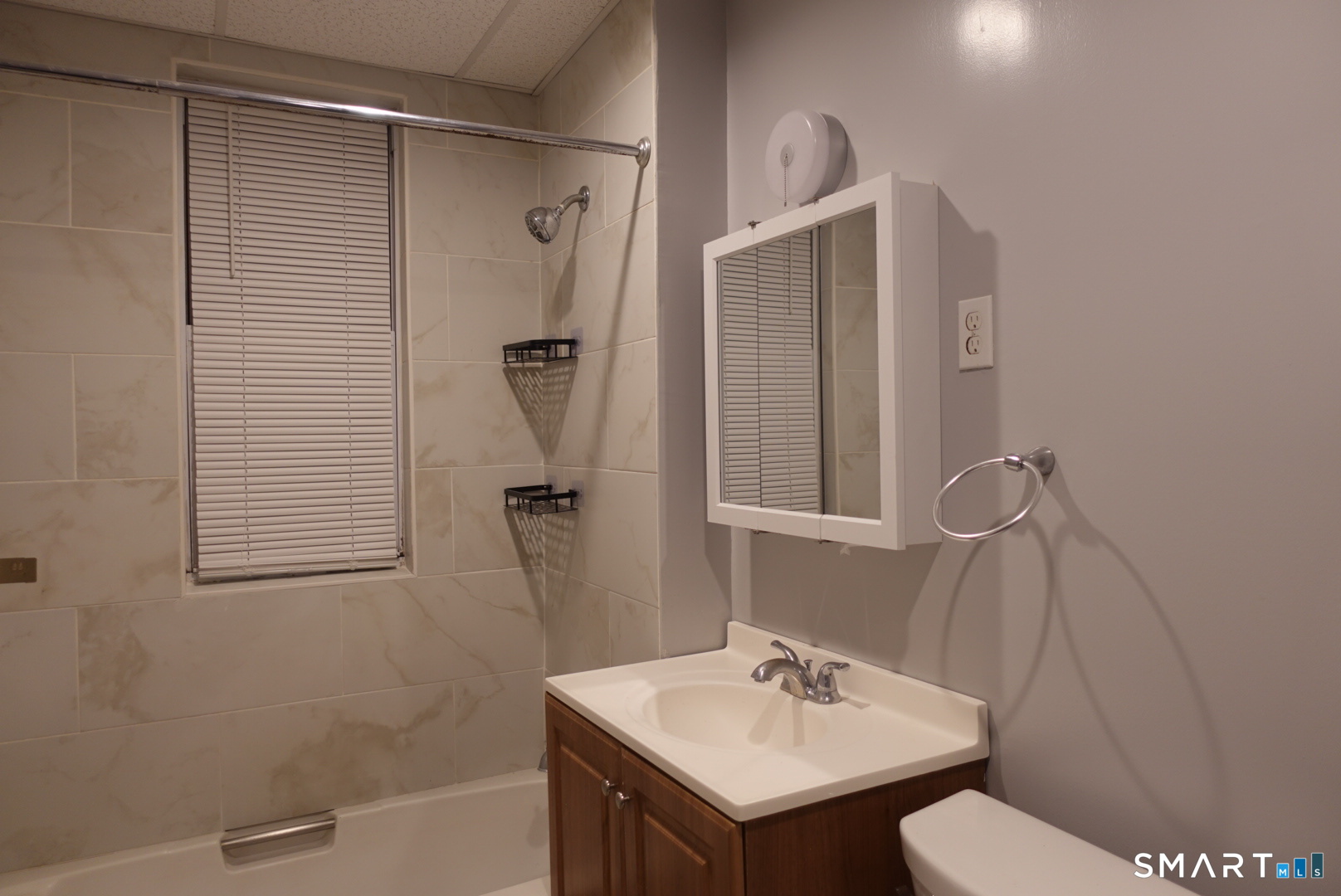 53 Lindsley Street, Unit 1 Waterbury, CT 06708 - Photo 7 of 14