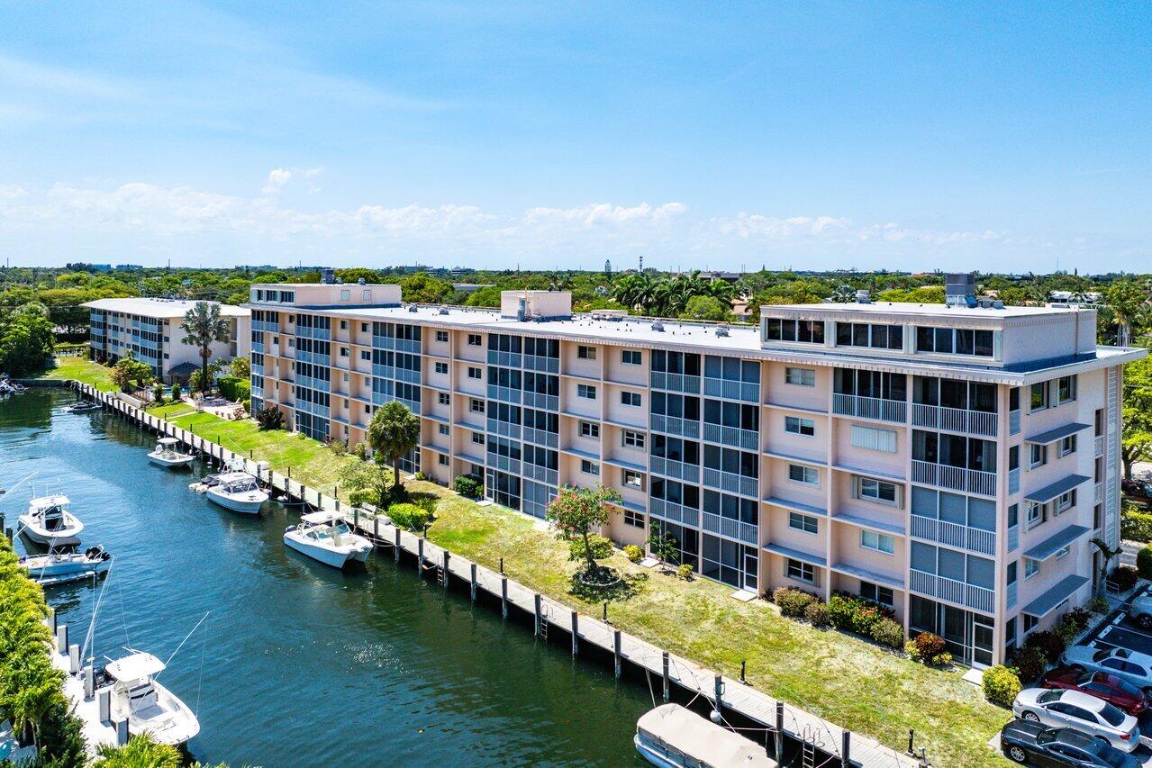 750 Northeast Spanish River Boulevard, Unit 3020 Boca Raton, FL 33431 - Photo 28 of 29 VIEW OF BUILDING