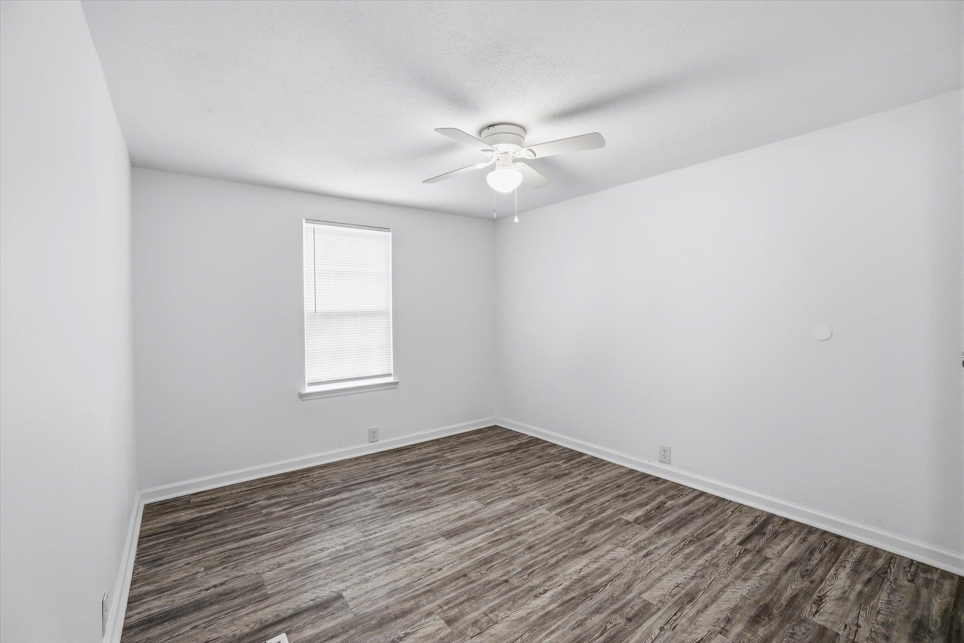 4057 Bishop Road Tallahassee, FL 32305 - Photo 2 of 48