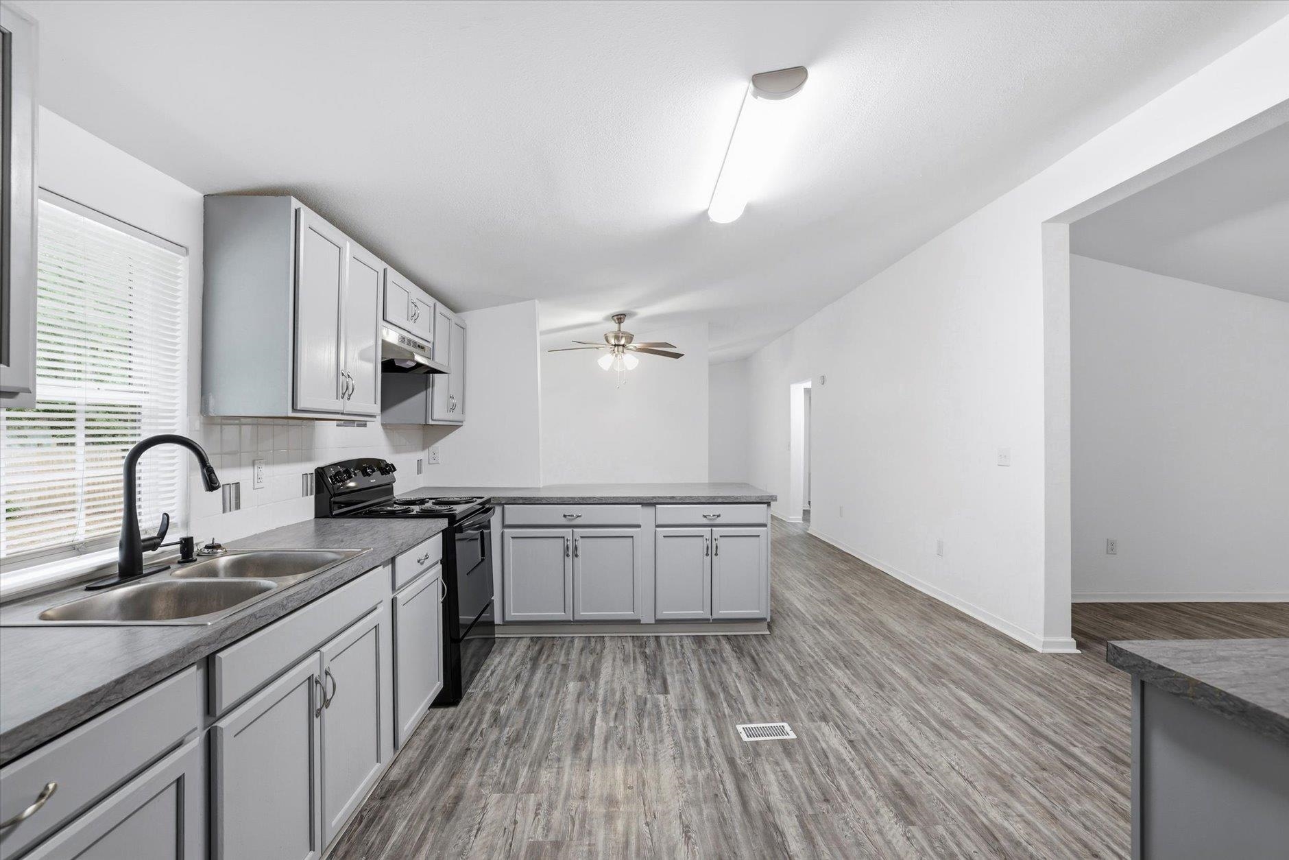 4057 Bishop Road Tallahassee, FL 32305 - Photo 37 of 48