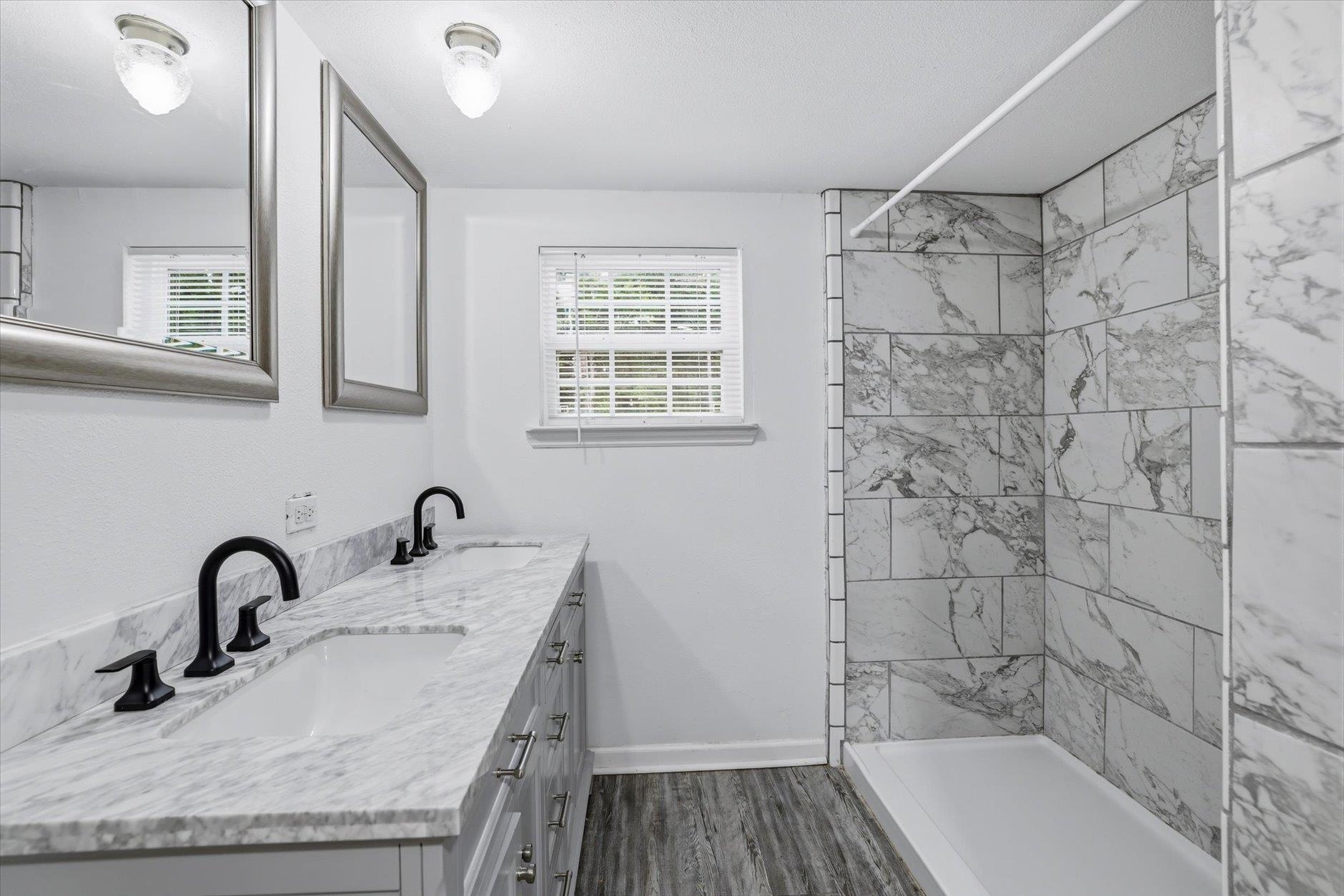 4057 Bishop Road Tallahassee, FL 32305 - Photo 9 of 48