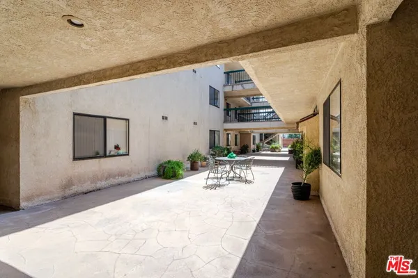 $875,000 | 330 Burchett Street, Unit 206, Glendale, CA 91203