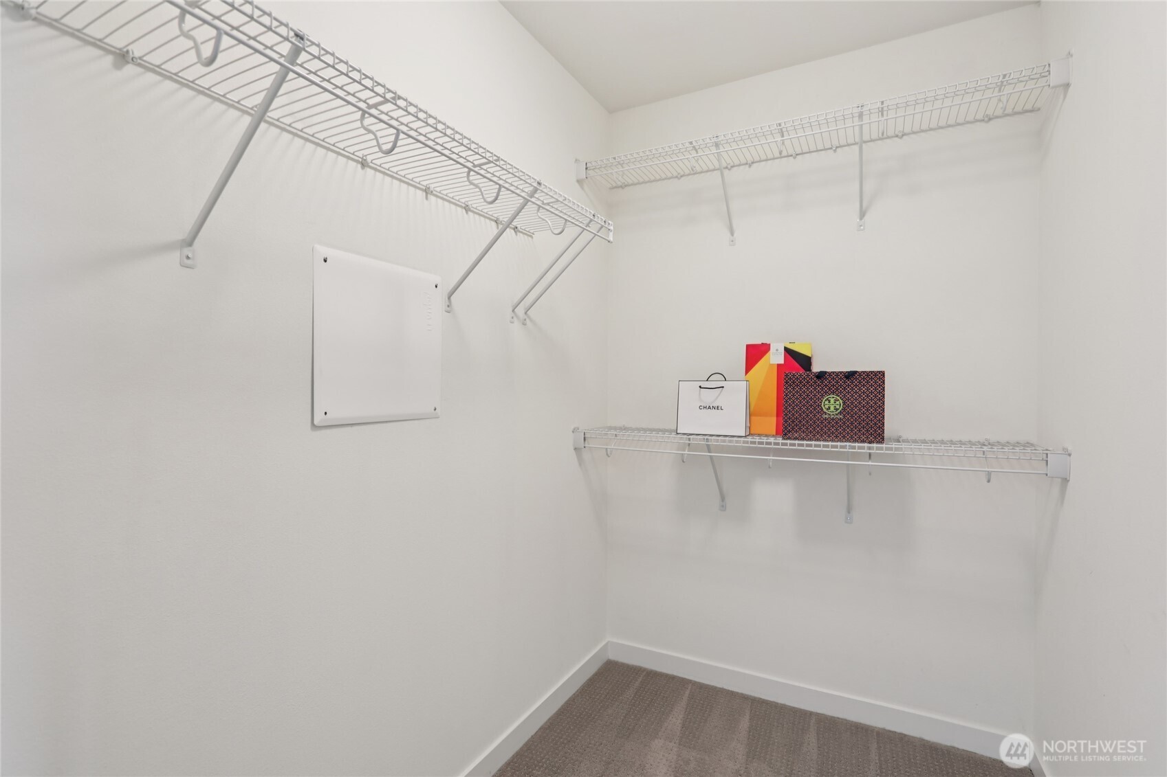 4109 Southwest Oregon Street Seattle, WA 98116 - Photo 17 of 29 Gallery Image 17