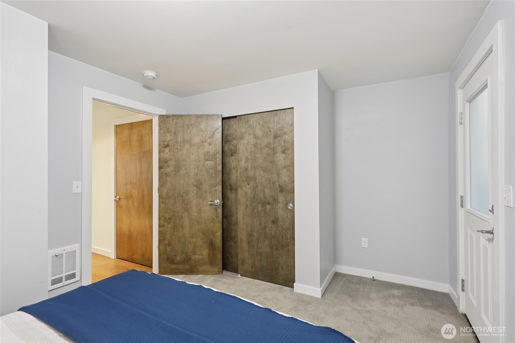4109 Southwest Oregon Street Seattle, WA 98116 - Photo 25 of 29 Gallery Image 25