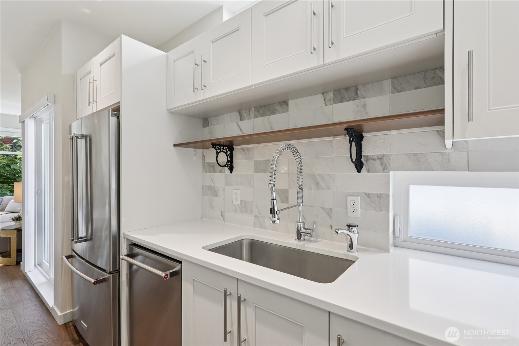 4109 Southwest Oregon Street Seattle, WA 98116 - Photo 9 of 29 Gallery Image 9