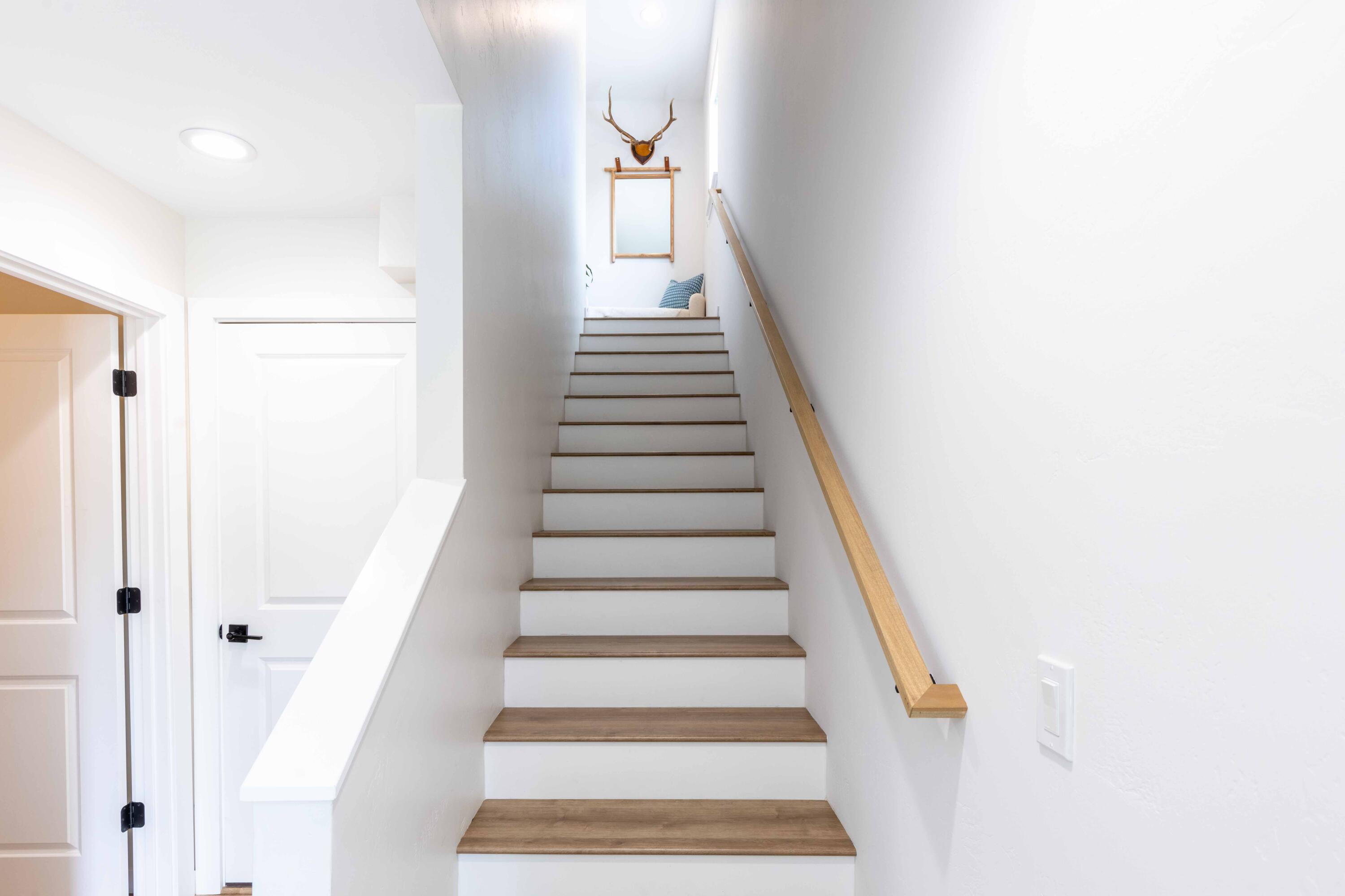 410 North River Street, Unit 9 Hailey, ID 83333 - Photo 12 of 48 Entryway Stairs