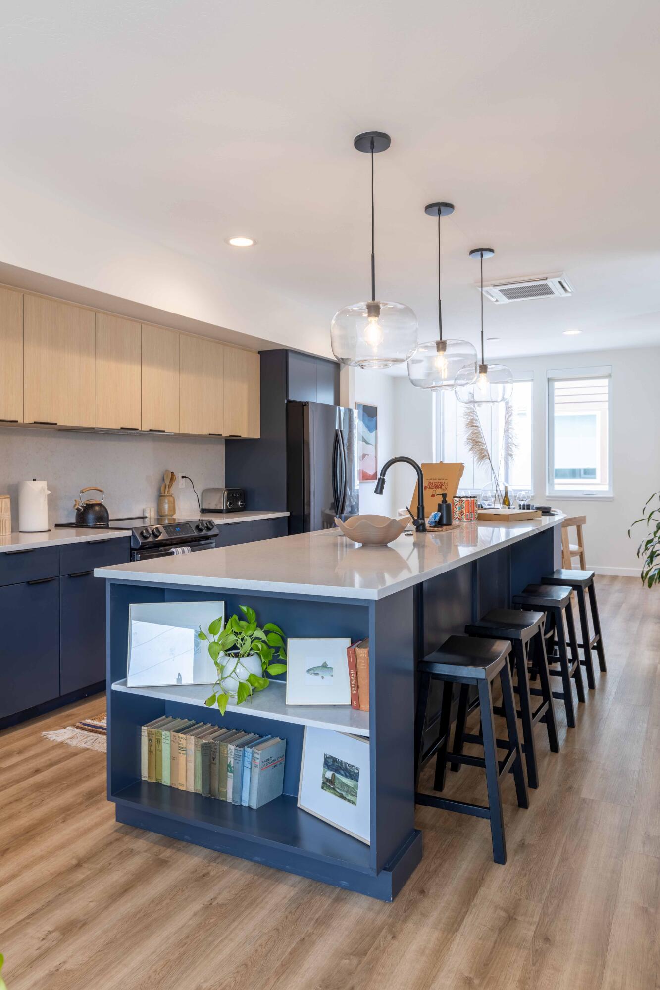 410 North River Street, Unit 9 Hailey, ID 83333 - Photo 20 of 48 Kitchen