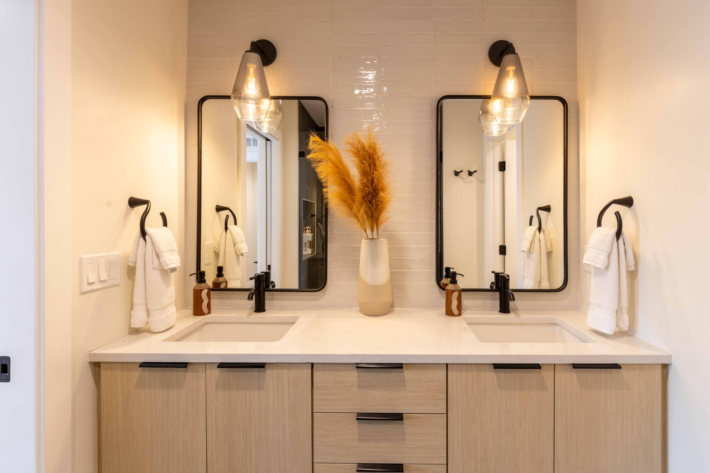 410 North River Street, Unit 9 Hailey, ID 83333 - Photo 39 of 48 Bathroom 3