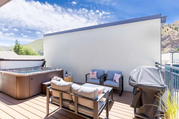 $779,000 | 410 North River Street, Unit 9, Hailey, ID 83333