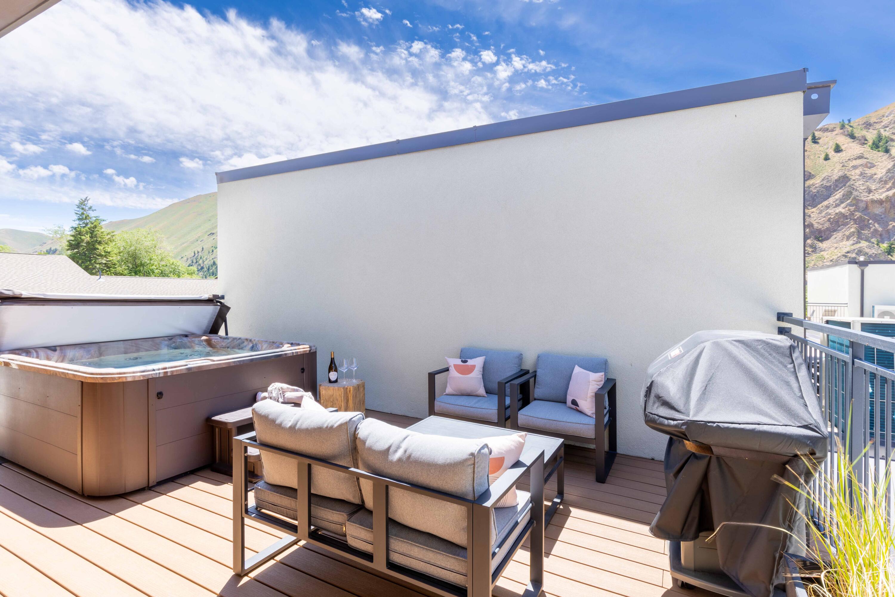 410 North River Street, Unit 9 Hailey, ID 83333 - Photo 45 of 48 Deck