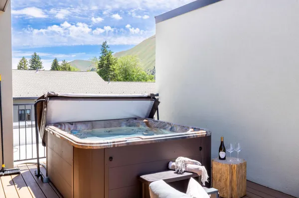 $779,000 | 410 North River Street, Unit 9, Hailey, ID 83333