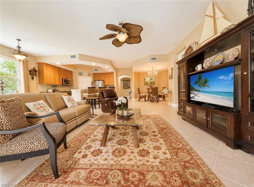 1277 Rialto Way, Unit 102 Naples, FL 34114 - Photo 12 of 34