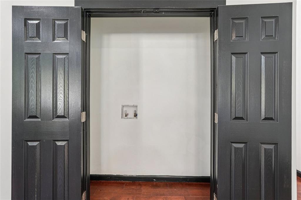 1689 Derry Avenue Southwest Atlanta, GA 30310 - Photo 34 of 51 a view of front door