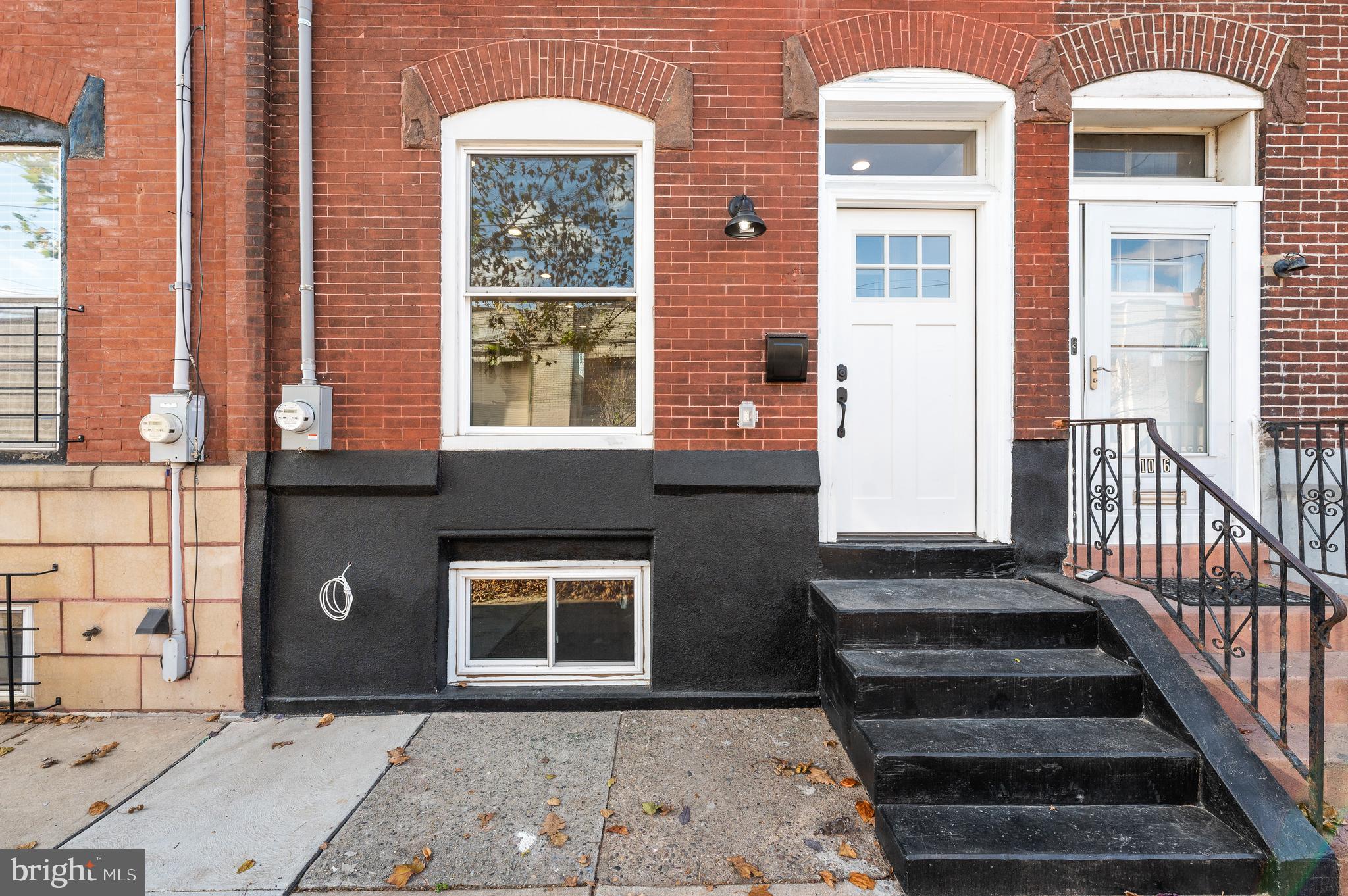 1018 South 24th Street Philadelphia, PA 19146 - Photo 1 of 31