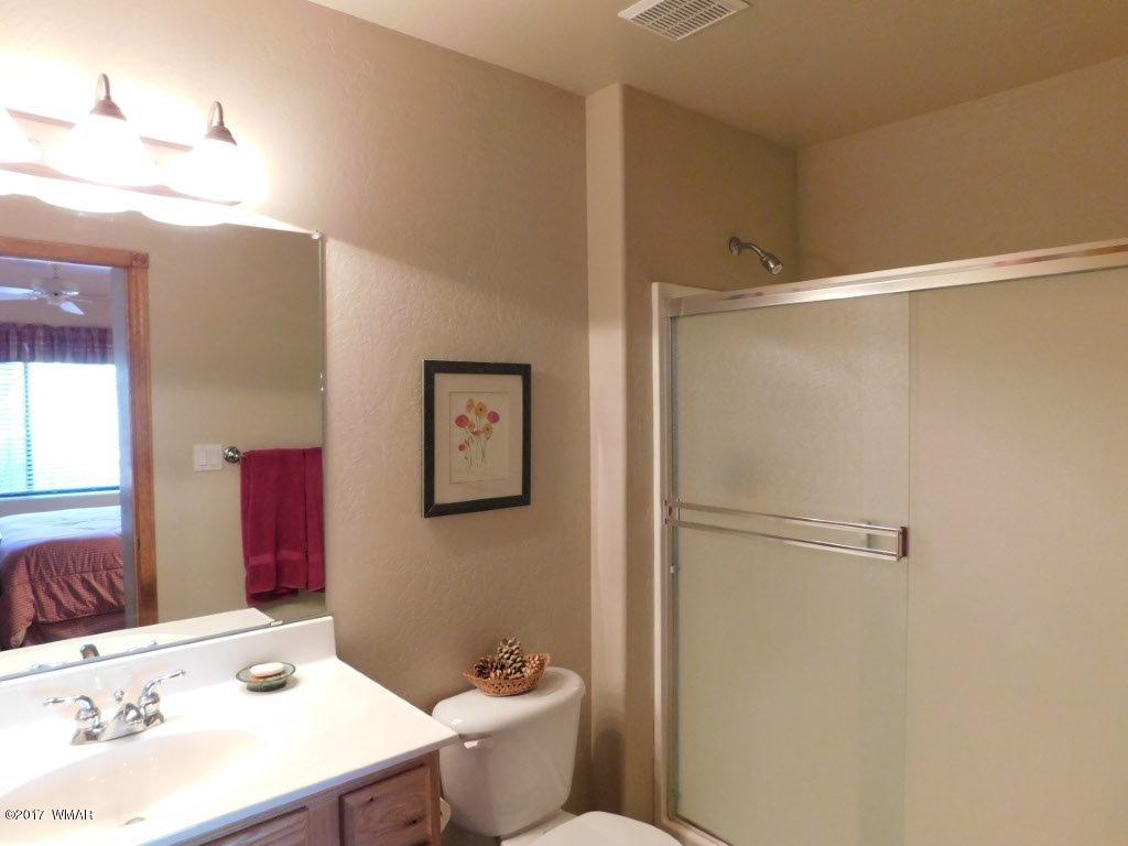 2649 Lodge Loop Overgaard, AZ 85933 - Photo 15 of 23 Gallery Image 15
