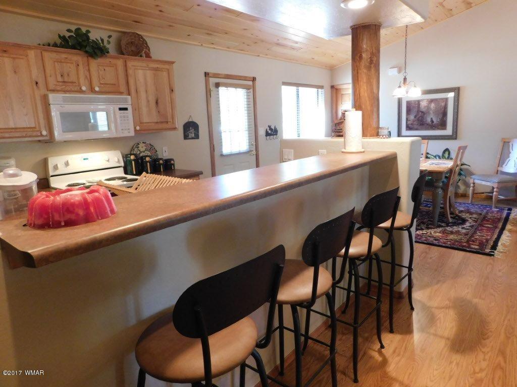 2649 Lodge Loop Overgaard, AZ 85933 - Photo 20 of 23 Gallery Image 20