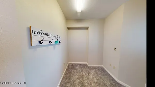 $3,095 | 2230 Beach Drive, Unit 706, Gulfport, MS 39507