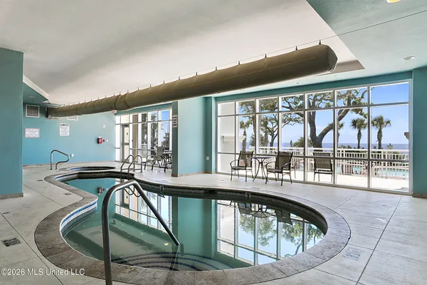 $3,095 | 2230 Beach Drive, Unit 706, Gulfport, MS 39507