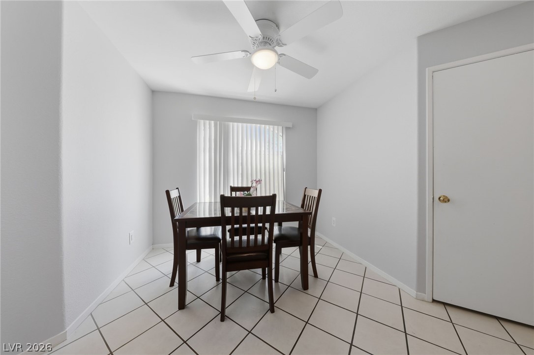 698 South Racetrack Road, Unit 1221 Henderson, NV 89015 - Photo 16 of 24 DINING AREA