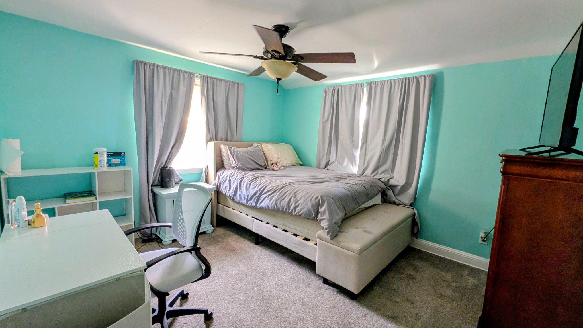 89 Worrell Drive Springfield, PA 19064 - Photo 25 of 36 Bedroom 2