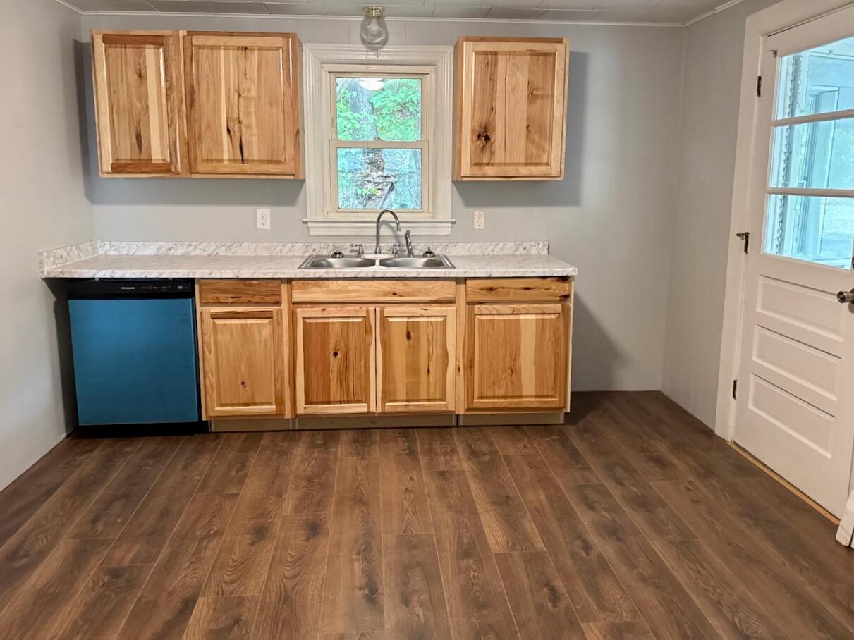 171 Granite Street Mexico, ME 04257 - Photo 4 of 16 77783517649__508625DA-BB73-4805-BE5B-317